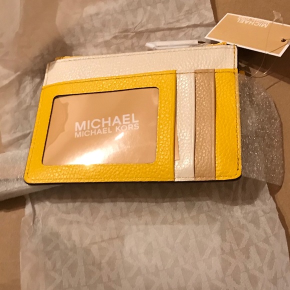 NWT MICHAEL KORS Leather Coin Purse/Wristlet - Picture 5 of 6